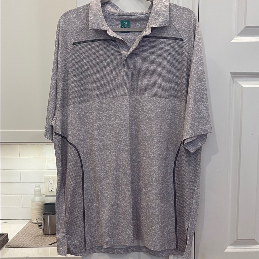 Light Gray Polo Shirt with Short Sleeves and Soft Fabric